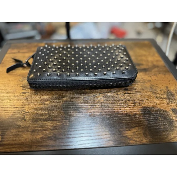 Jimmy Choo Carnaby Leather Wallet With Studs Black Gunmetal - Picture 6 of 16